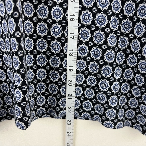 J. Jill Wearever 3/4 Sleeves Geometrical Print Knit Pullover Sweater Top - Picture 8 of 10